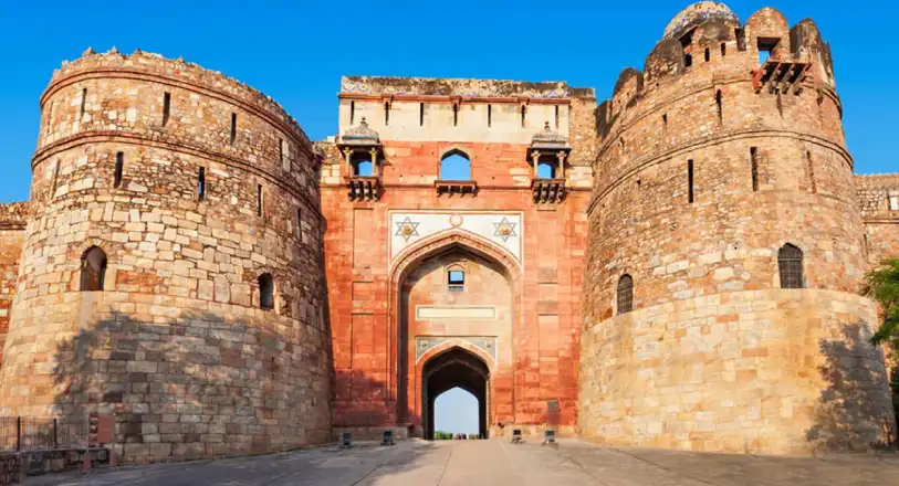 Purana Qila (Old Fort)