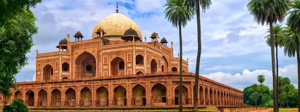 Best Places To Visit In Delhi