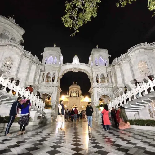 ISKCON Temple (Krishna Balram Temple)