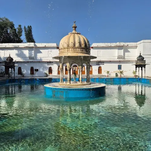 Saheliyon Ki Bari Saheliyon Ki Bari