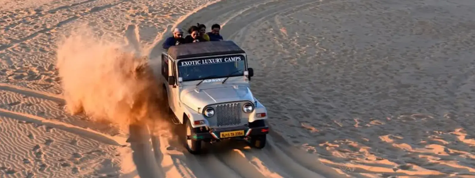 jeep and Desert Safari in Rajasthan