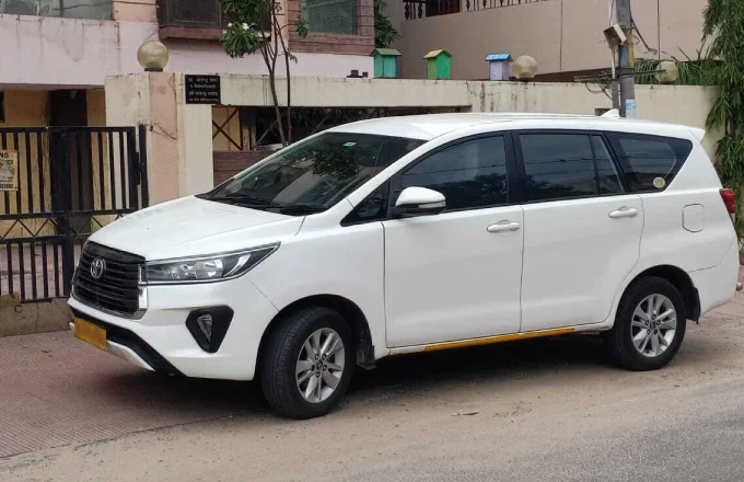 Innova Crysta