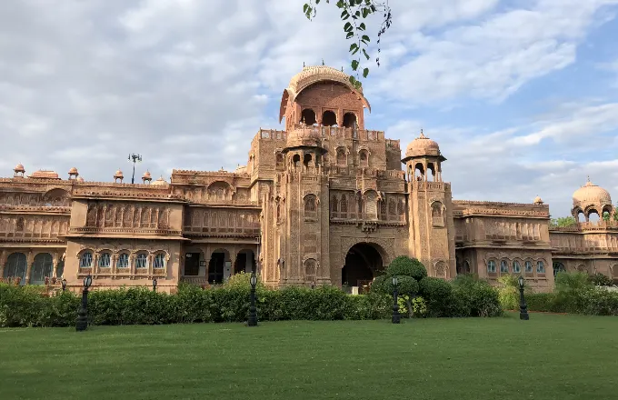 Lalgarh Palace