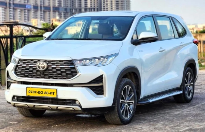 Innova Hycross